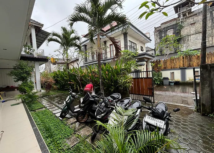 Pensión Kamasan House 3*